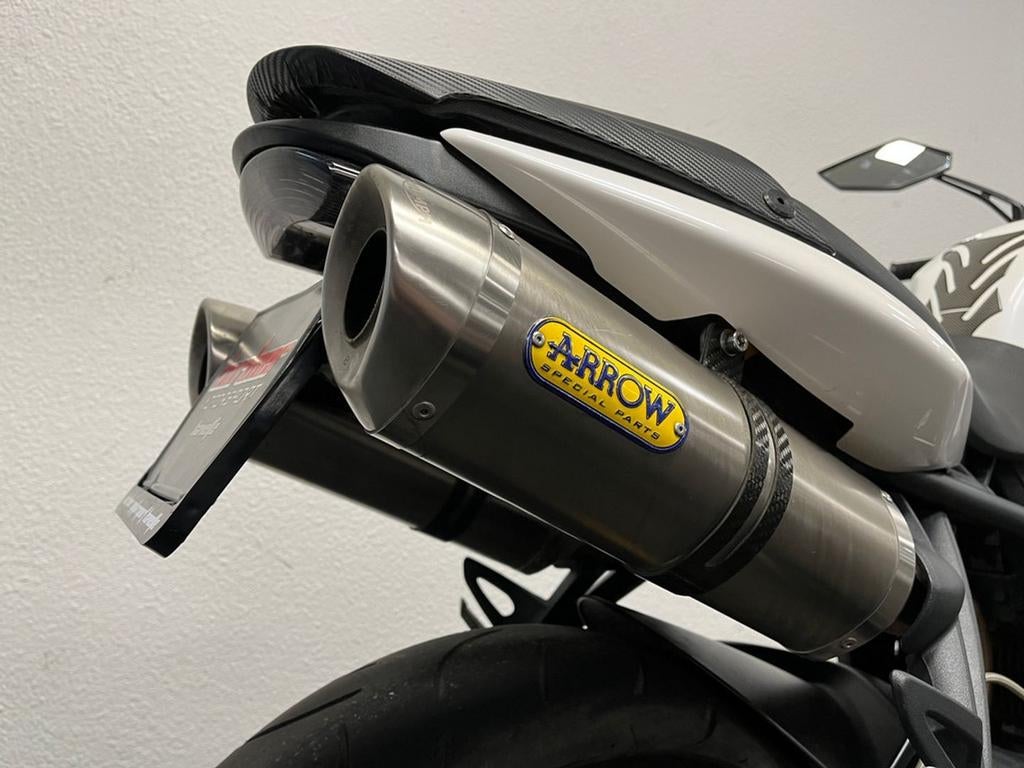 Triumph STREET TRIPLE (bj 2012) - foto 3