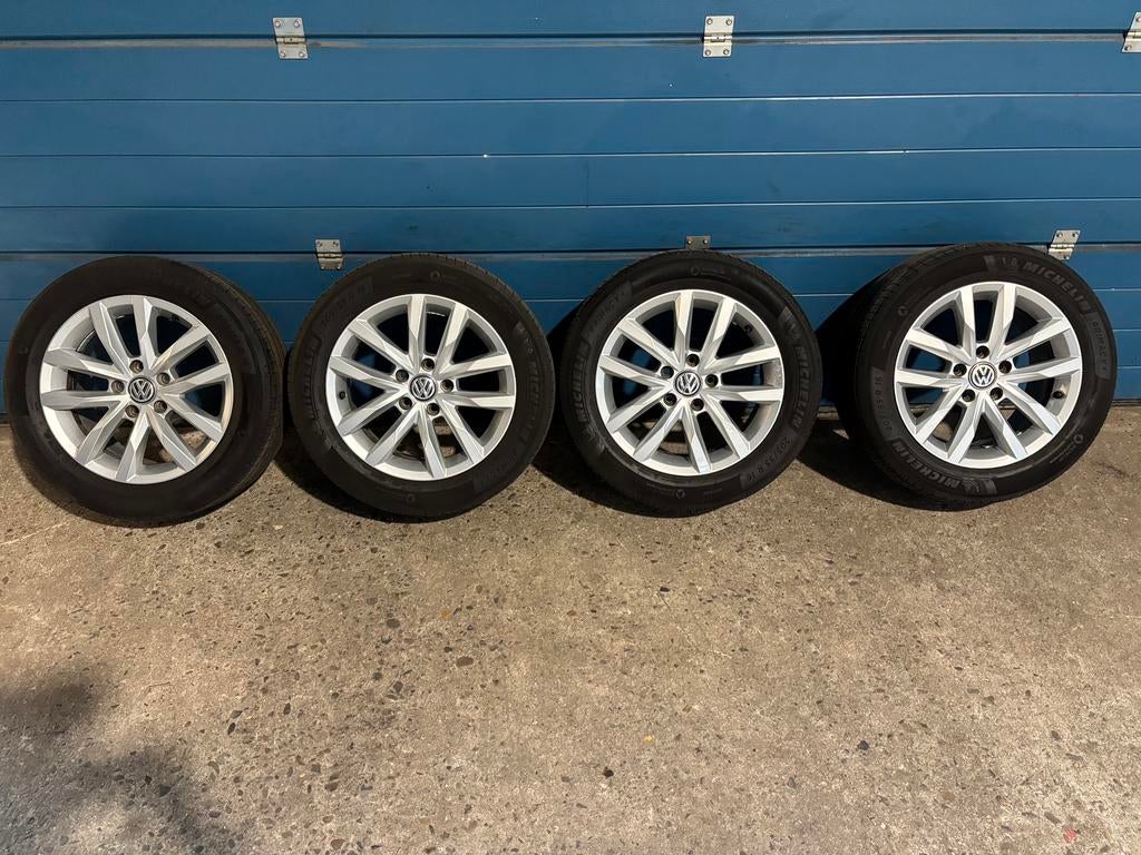 Originele Volkswagen Golf 16 inch set inclusief Zomerbanden, Ophalen, Gebruikt, 16 inch, Banden en Velgen