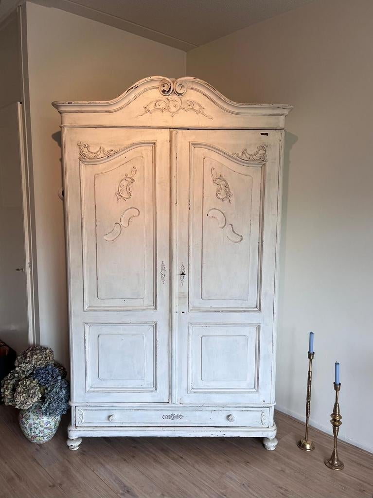 Antieke brocante legkast - Wit met sierlijke details, Ophalen of Verzenden