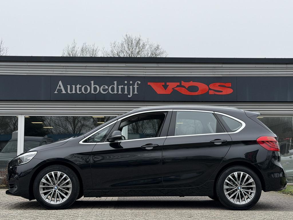 BMW 2 Serie Active Tourer 218i | Automaat | Cruise | Trekhaa, Stof, Gebruikt, Zwart, 3 cilinders