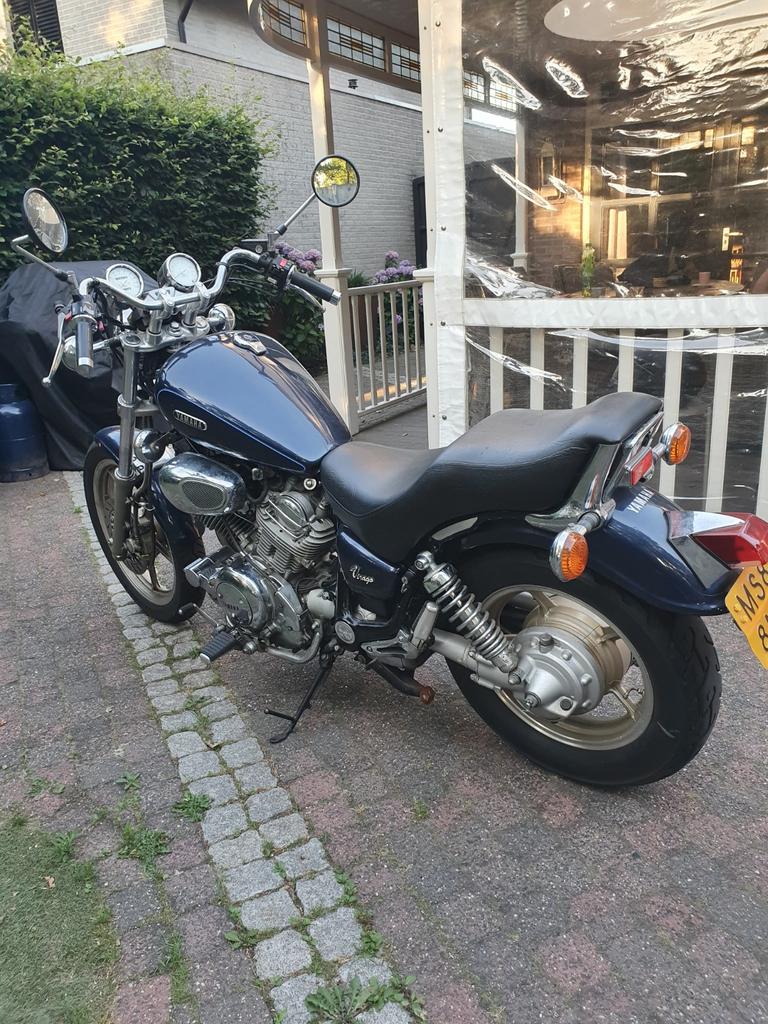 Yamaha virago XV 750 kleur blauw  2 cilinders bouwjaar 1994, Motoren, Motoren | Yamaha, Particulier, Chopper