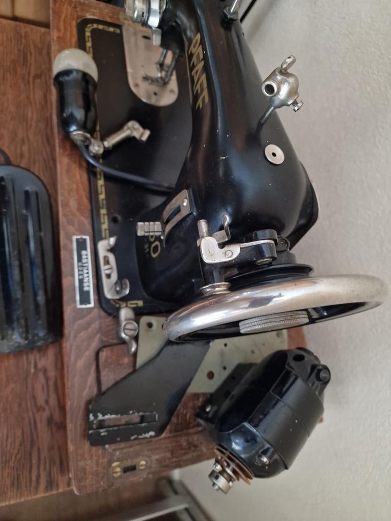 Moet weg ,  zo ophalen  ., Ophalen of Verzenden, Gebruikt, Naaimachine, Pfaff