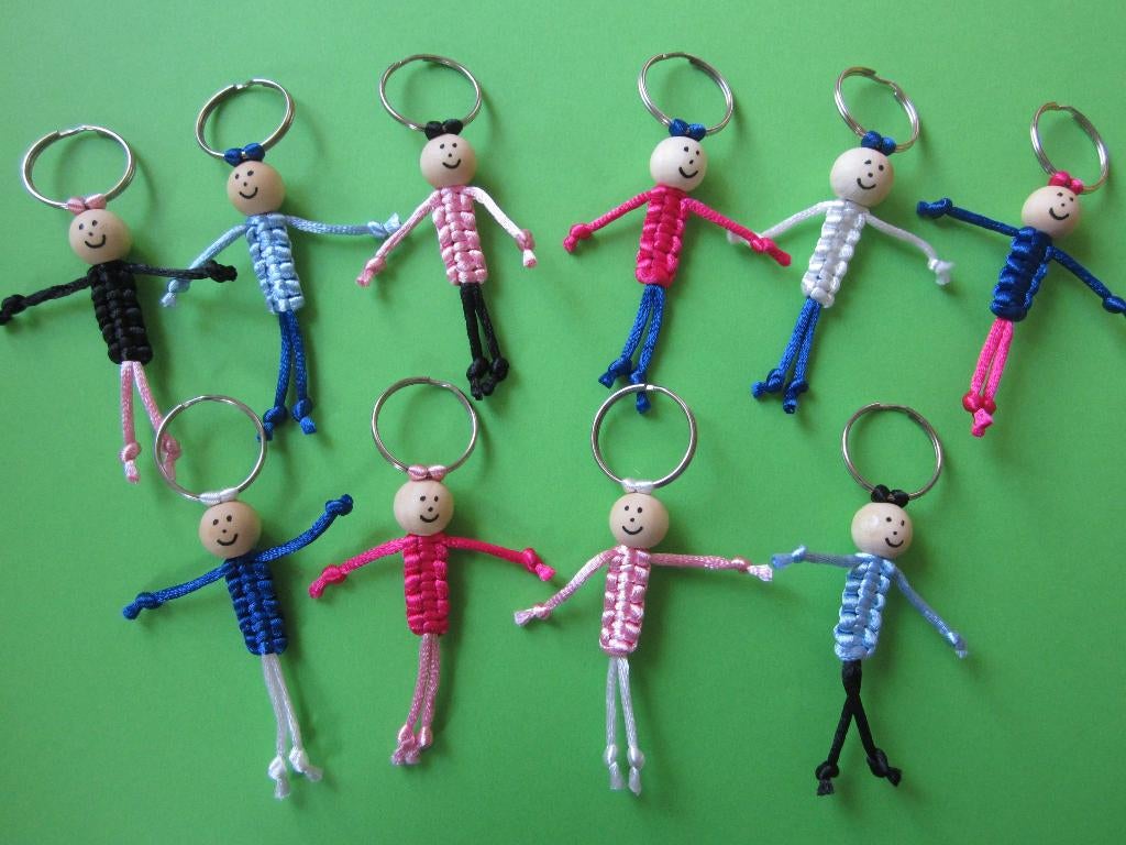 Gelukspoppetjes, 9 cm, in leuke kleuren, erg geliefd., Verzamelen, Sleutelhangers, Ophalen of Verzenden, Nieuw, Knuffel of Figuurtje