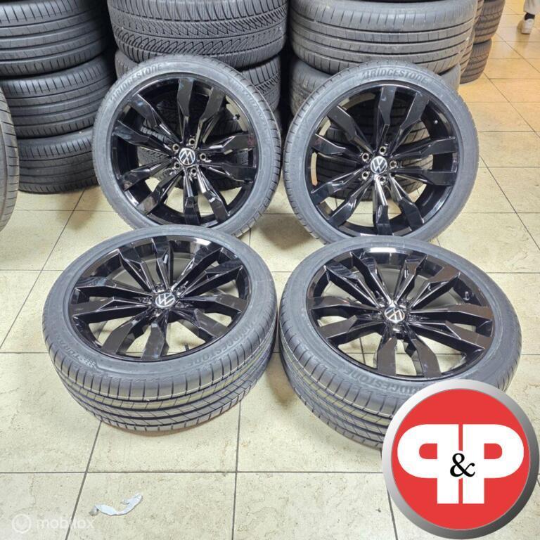 20 inch Tiguan suzuka velgen met zomerbanden