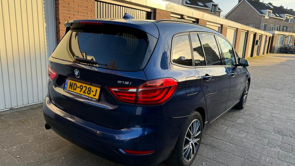 BMW 218i 7‑Zitter Automaat | Nieuwe Turbo | Onderhoud 2028, Auto's, BMW, Automaat, 2-Serie Gran Tourer, Blauw, 7 stoelen