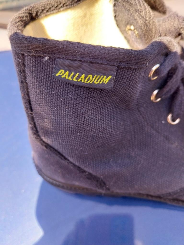 Palladium, Ophalen of Verzenden, Nieuw, Meisje, Schoenen