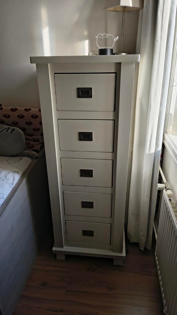 Kidsmill Shakery
Ladekast met wandplank wit, Ophalen, Gebruikt, 5 laden of meer, Modern klassiek