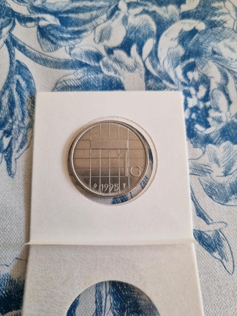 Nederland: een zeer mooie nikkelen 1 gulden munt uit 1995., Postzegels en Munten, Munten | Nederland, Ophalen of Verzenden, Koningin Beatrix