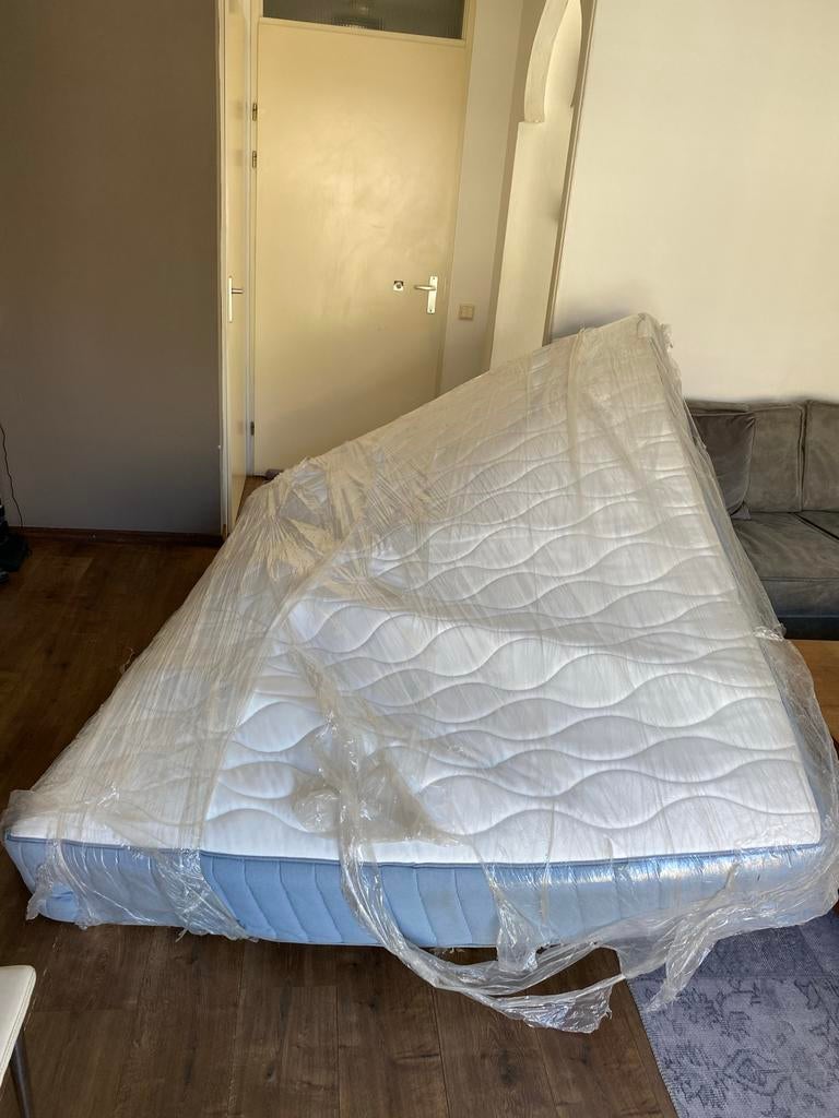 IKEA Matras 160x200 - Zo goed als nieuw, Huis en Inrichting, Slaapkamer | Matrassen en Bedbodems, Zo goed als nieuw, Matras, 140 cm