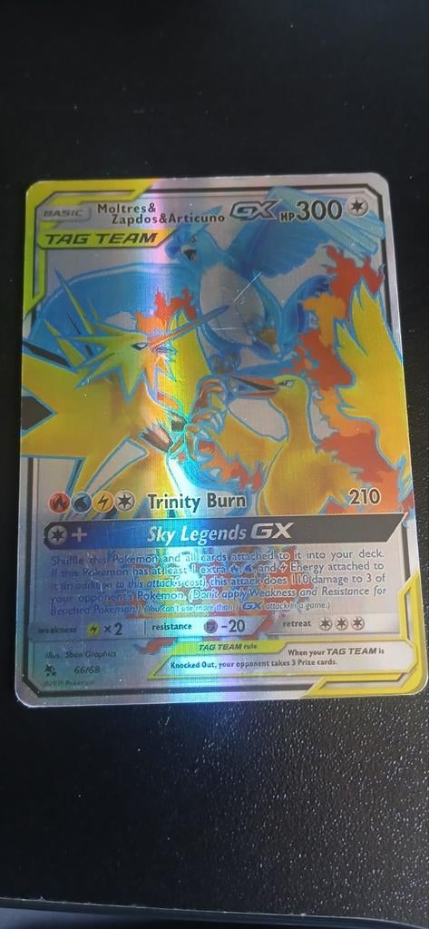 Moltres & Zapdos & Articuno GX Pokémon kaart, Hobby en Vrije tijd, Verzamelkaartspellen | Pokémon, Ophalen of Verzenden, Zo goed als nieuw