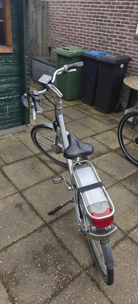 Elektrische Sparta F8e fiets NIEUWE banden framehoogte 48", Ophalen, Sparta, Gebruikt, 51 tot 55 cm