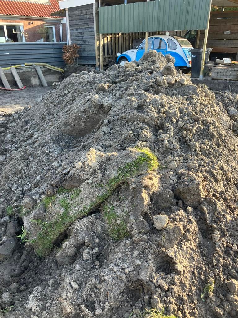 Gratis grond uit de tuin, Tuin en Terras, Zand, Ophalen, Gebruikt, Overige typen