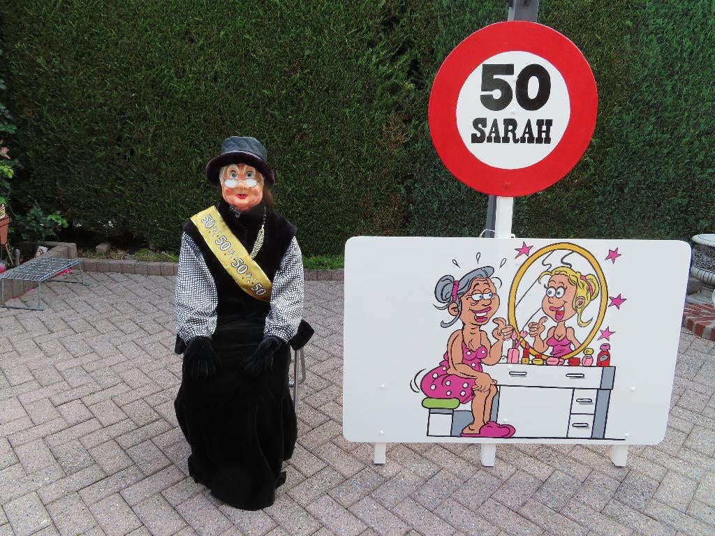 50 Sarah verjaardag feestbord + pop levensgroot set 3 deel, Ophalen, Nieuw, Abraham of Sarah