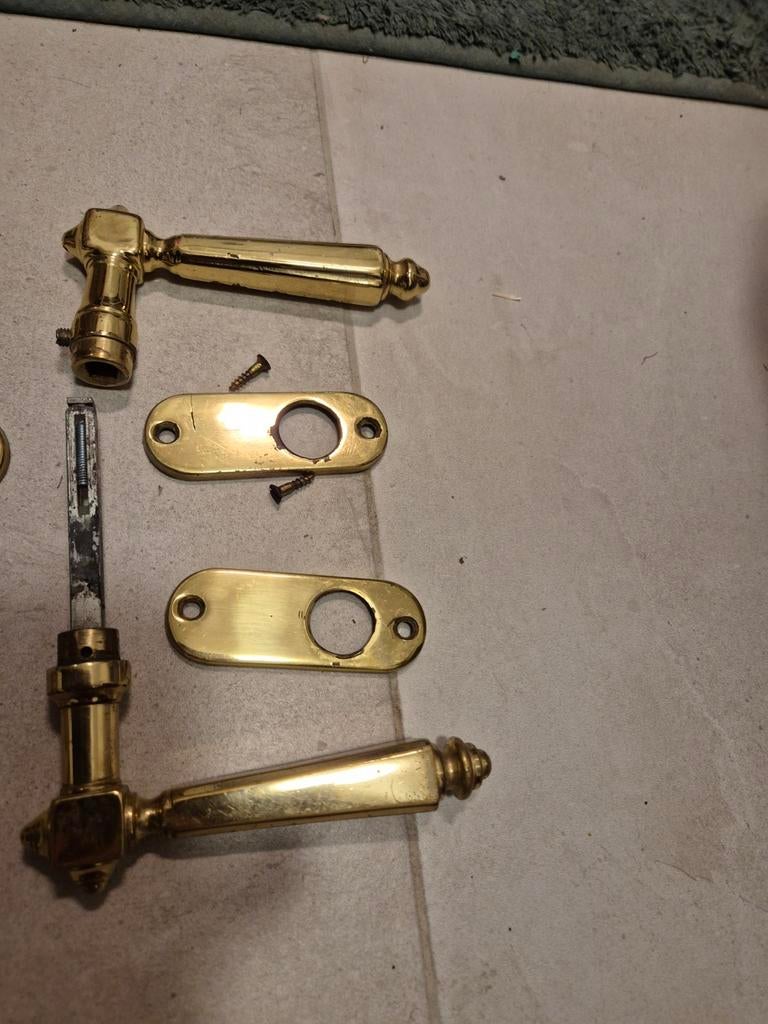 Retro deurbeslag messing jaren '30 vintage. Weer beschikbaar, Doe-het-zelf en Verbouw, Hang- en Sluitwerk, Gebruikt, Klink of Kruk