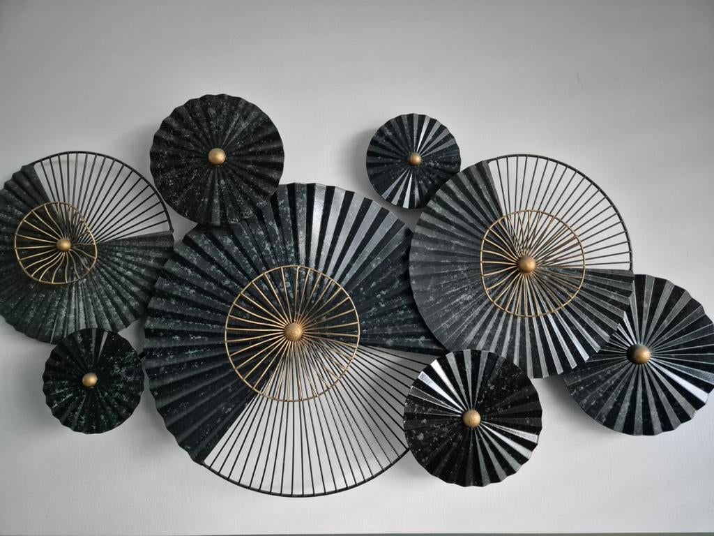 Decoratieve wanddecoratie - metalen cirkels, Ophalen, Zo goed als nieuw