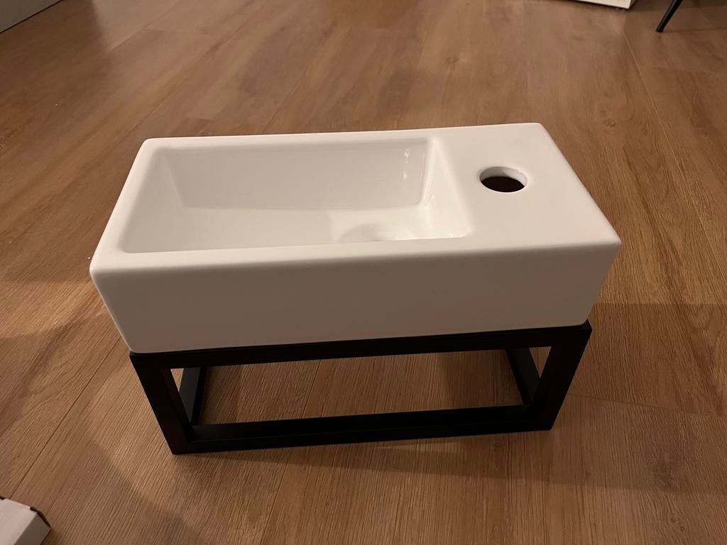 Fonteintje met Onderstel - Nieuwstaat, Huis en Inrichting, Badkamer | Badkamermeubels, Minder dan 50 cm, Ophalen of Verzenden