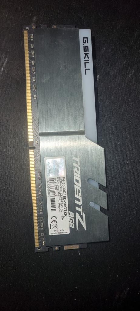 G.Skill Trident Z RGB 16GB DDR4 Geheugen, Ophalen, DDR4, Zo goed als nieuw, Desktop
