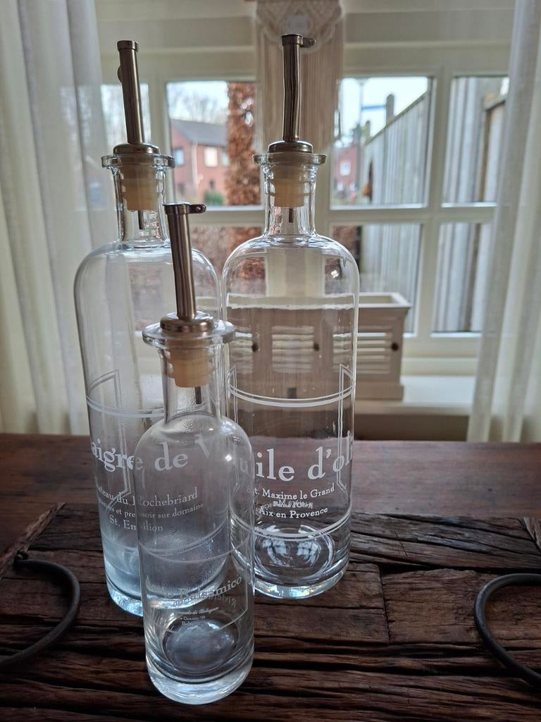 Riviera Maison olie balsamico azijn flessen, Huis en Inrichting, Woonaccessoires | Etagères, Ophalen of Verzenden