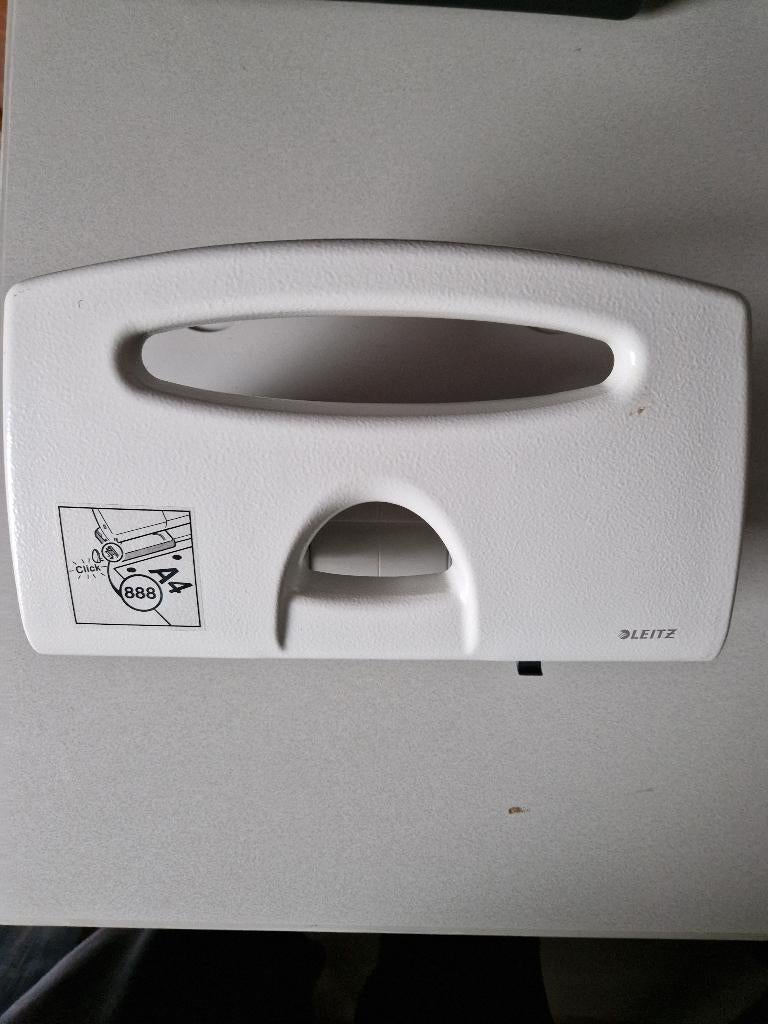 Leitz perforator 5132 4 gaats, Diversen, Ophalen, Zo goed als nieuw