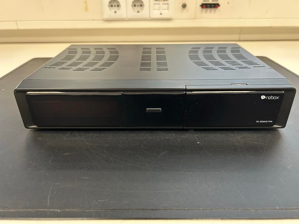 Rebox RE-8500HD HD PVR Twin Harddiskrecorder, Ophalen of Verzenden, Gebruikt