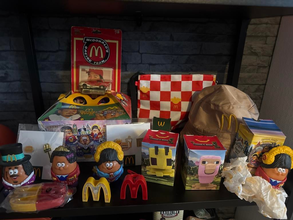 Grote collectie McDonald’s spullen, Verzamelen, Ophalen