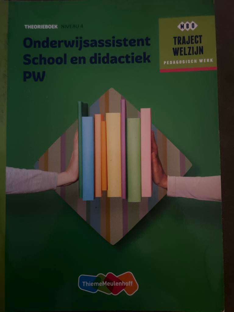 Onderwijsassistent School en didactiek - MBO Niveau 4, Boeken, Studieboeken en Cursussen, Ophalen of Verzenden, Zo goed als nieuw