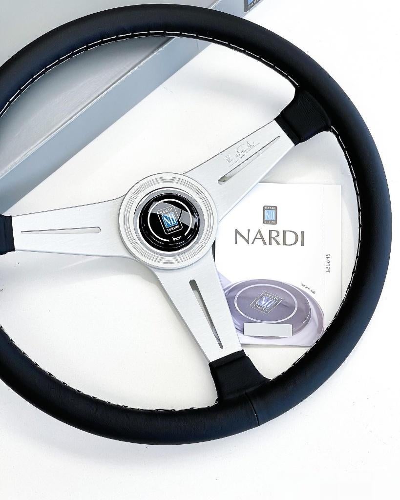 Nardi Classico 390mm stuur sportstuur leder zwart zilver, Ophalen of Verzenden