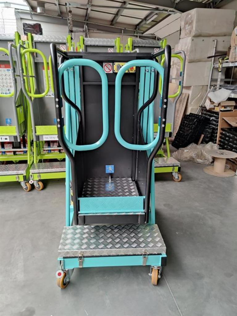 Alu Eenpersoons hoogwerkers, licht, compact, goedkoop, Aktie