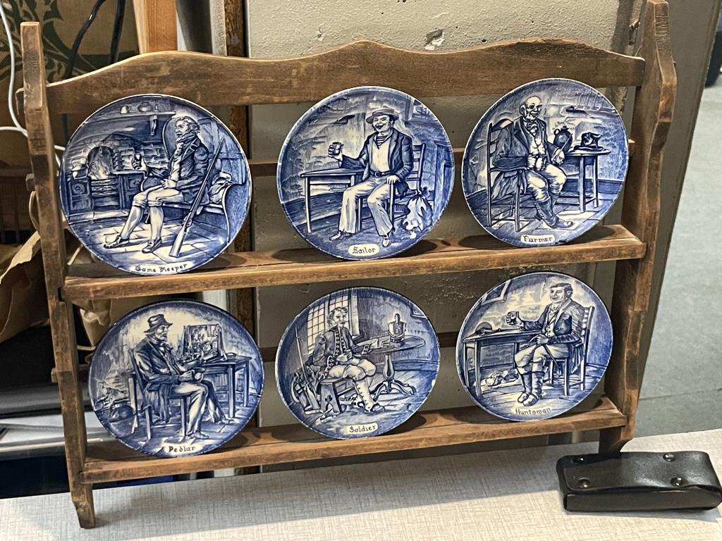 Setje van 6 mini-bordjes Wedgwood UK (+ rekje) van Enoch, Ophalen of Verzenden