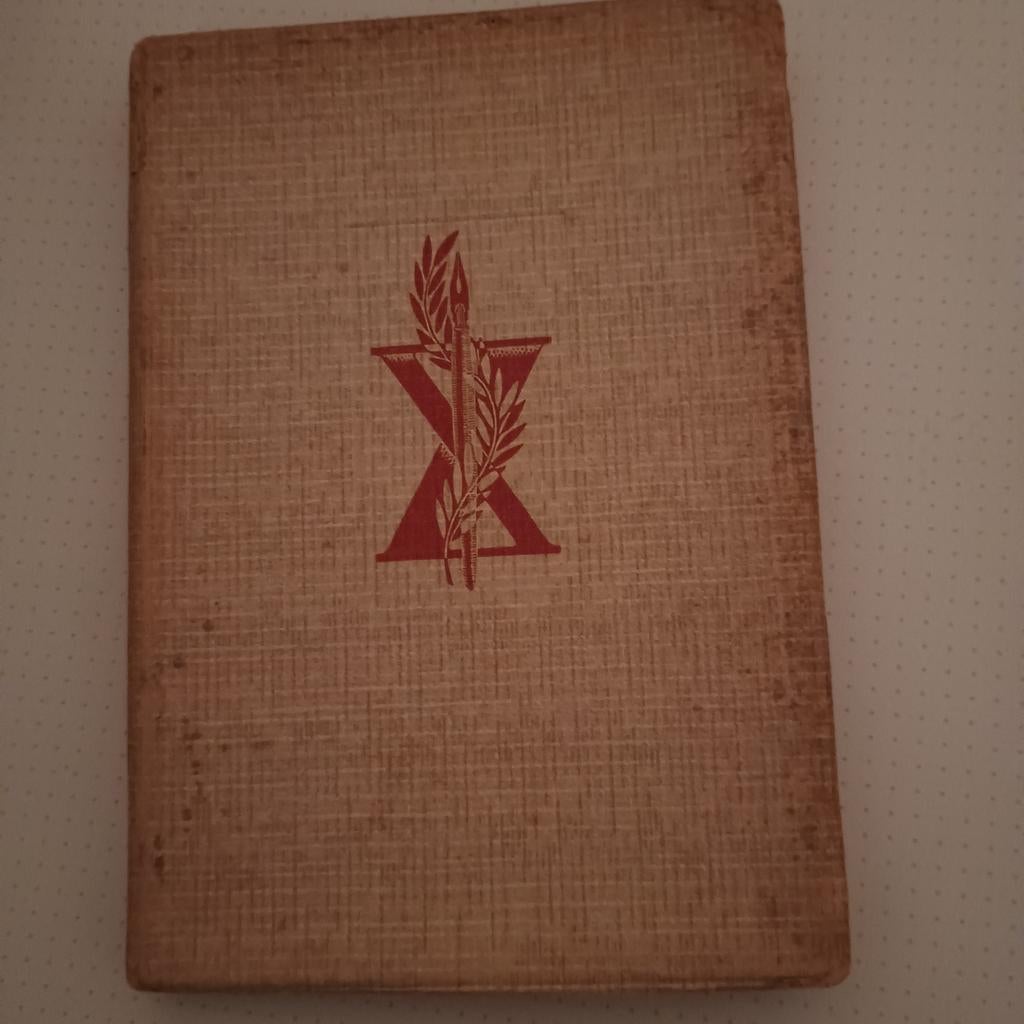 Boekenweek geschenk 1941. Titel : Novellen en gedichten, Ophalen of Verzenden, Gelezen