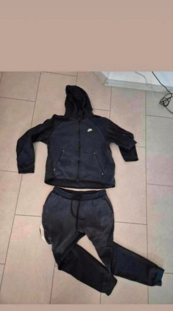 Nike tech maat L, Ophalen of Verzenden, Grijs, Algemeen