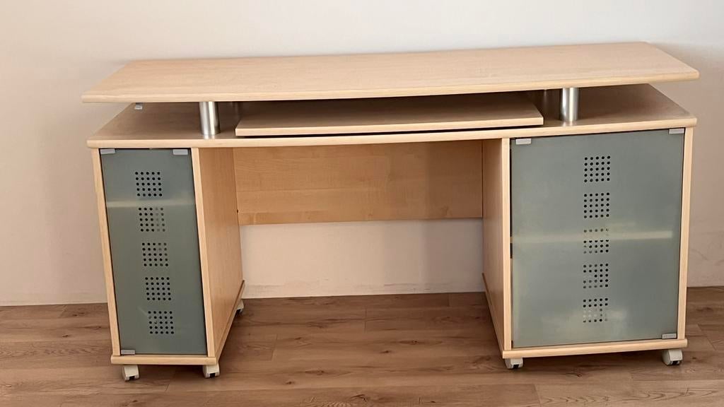 Bureau in goede staat, Ophalen, Gebruikt