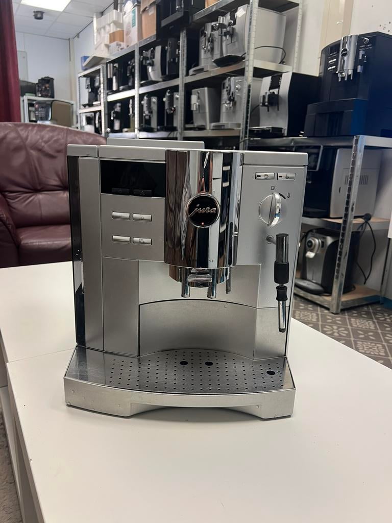 Jura s 9, Witgoed en Apparatuur, Koffiezetapparaten, Jura Elektroapparate AG, Info@jura.com, 10 kopjes of meer, Koffiemachine