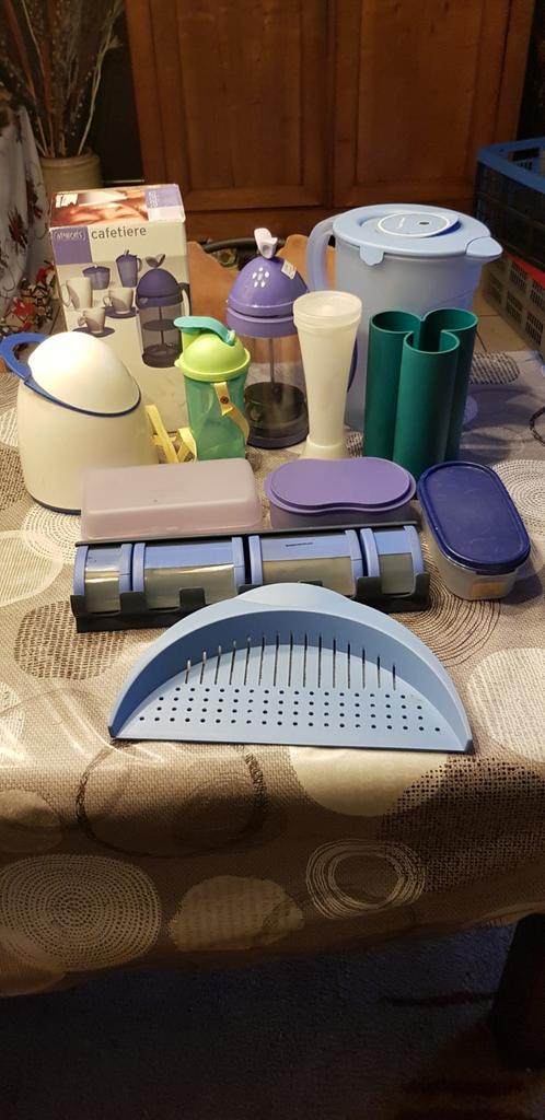 Tupperware. Doe een leuk bod. Alles in 1 koop, Ophalen