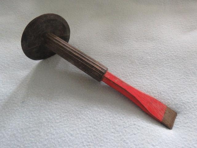 Beeldhouwgereedschap Stevige beitel 2 cm met handbescherming, Ophalen of Verzenden, Gebruikt
