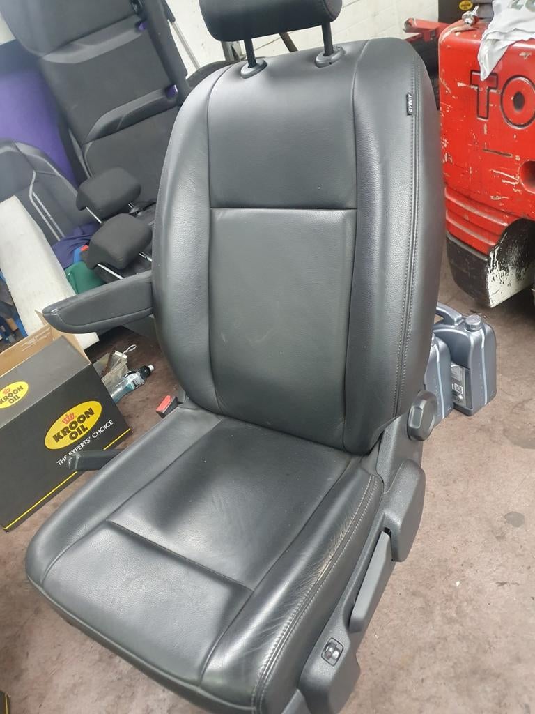 Lederen chauffeurstoel toyota proace, peugeot expert 2021, Auto-onderdelen, Ophalen, Nieuw, Peugeot