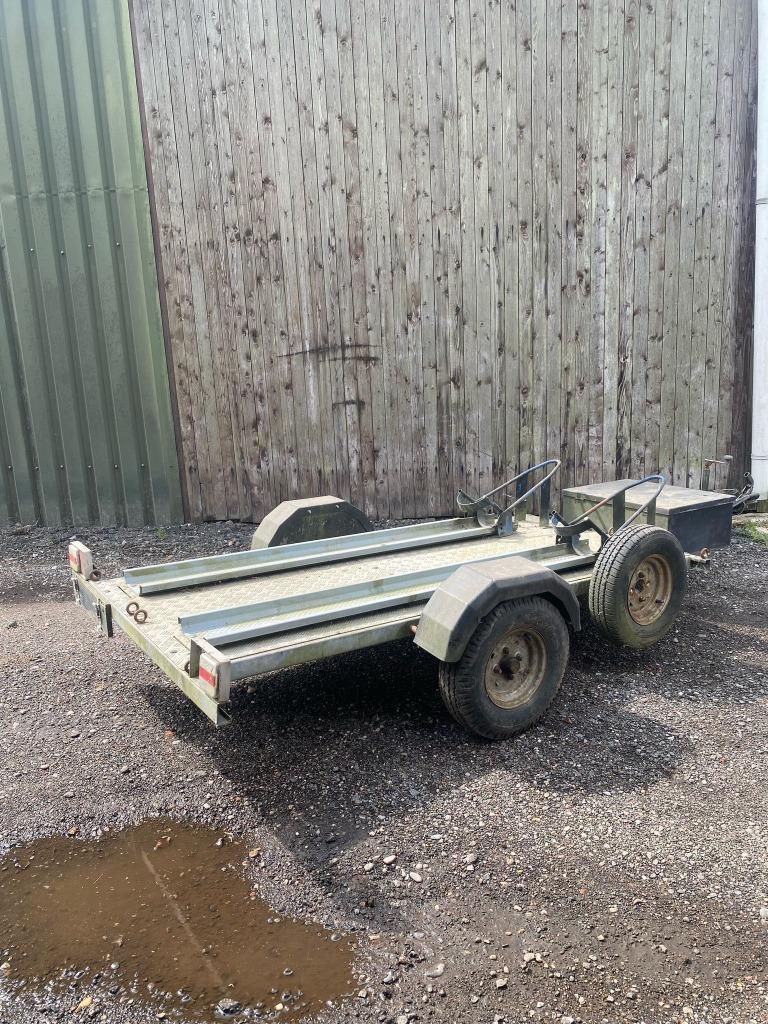 motoraanhanger te huur eventueel ook te koop, Diensten en Vakmensen, Aanhangwagen