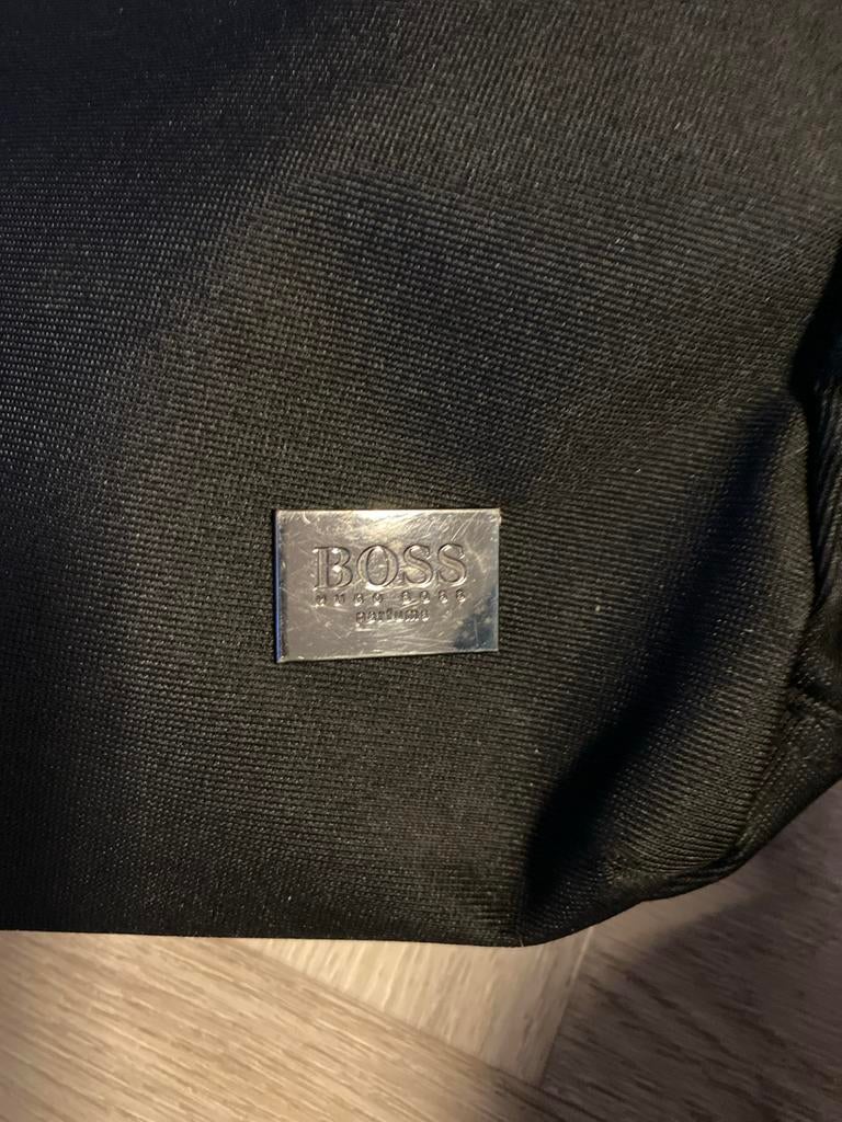 Zwarte Hugo Boss Laptoptas / Schoudertas, Overige merken, 40 cm of meer, Gebruikt, Ophalen of Verzenden