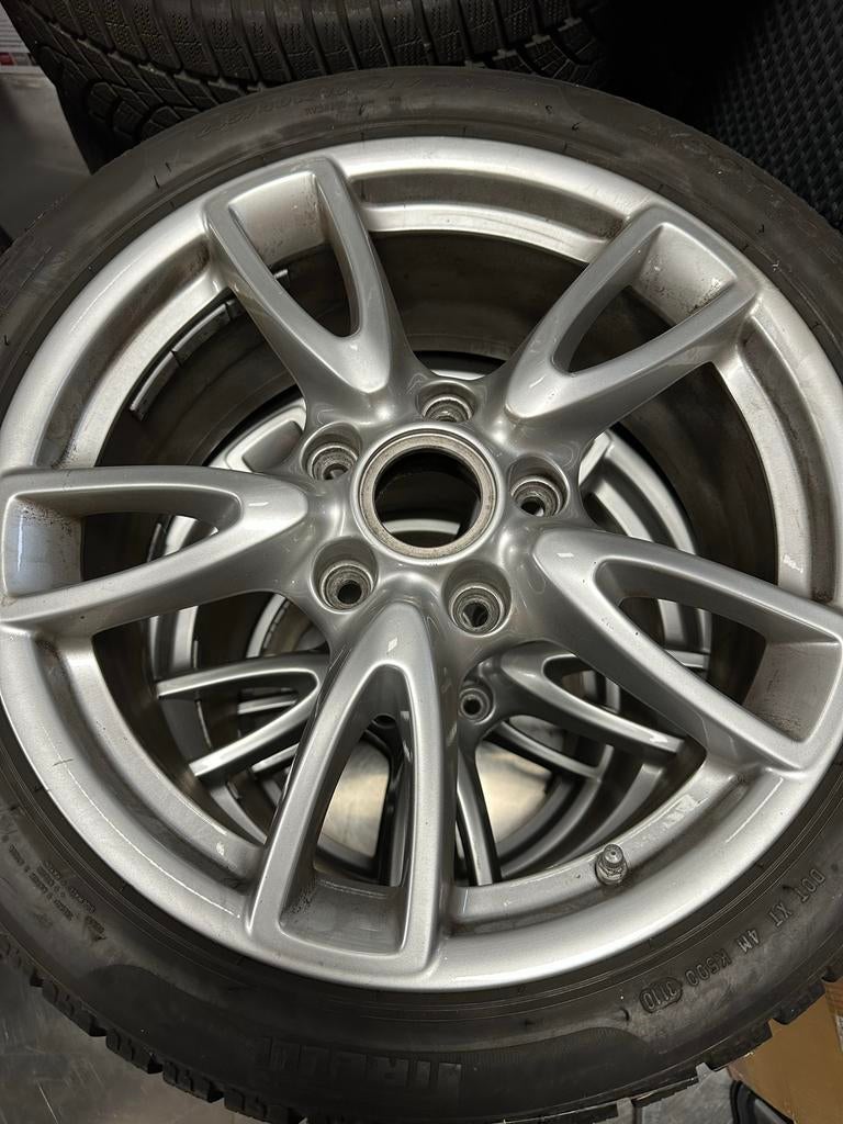Velgen 18 inch met Winterbanden, Auto-onderdelen, Banden en Velgen, Ophalen, 18 inch, Gebruikt, Velg(en)