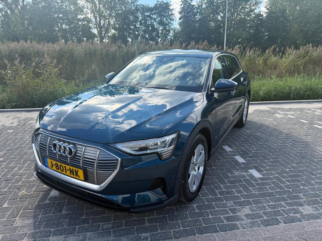 Audi e-tron 50 Quattro 313pk 2020 Blauw, Auto's, Audi, Bedrijf, e-tron, 4x4, ABS, Adaptive Cruise Control, Airbags, Airconditioning