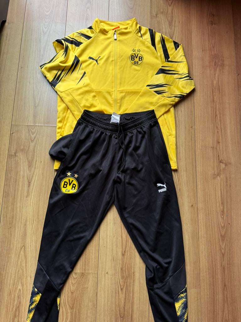 Voetbal trainingspak Borussia Dortmund BVB, Kleding | Heren, Sportkleding, Geel, Ophalen of Verzenden, Zo goed als nieuw, Voetbal