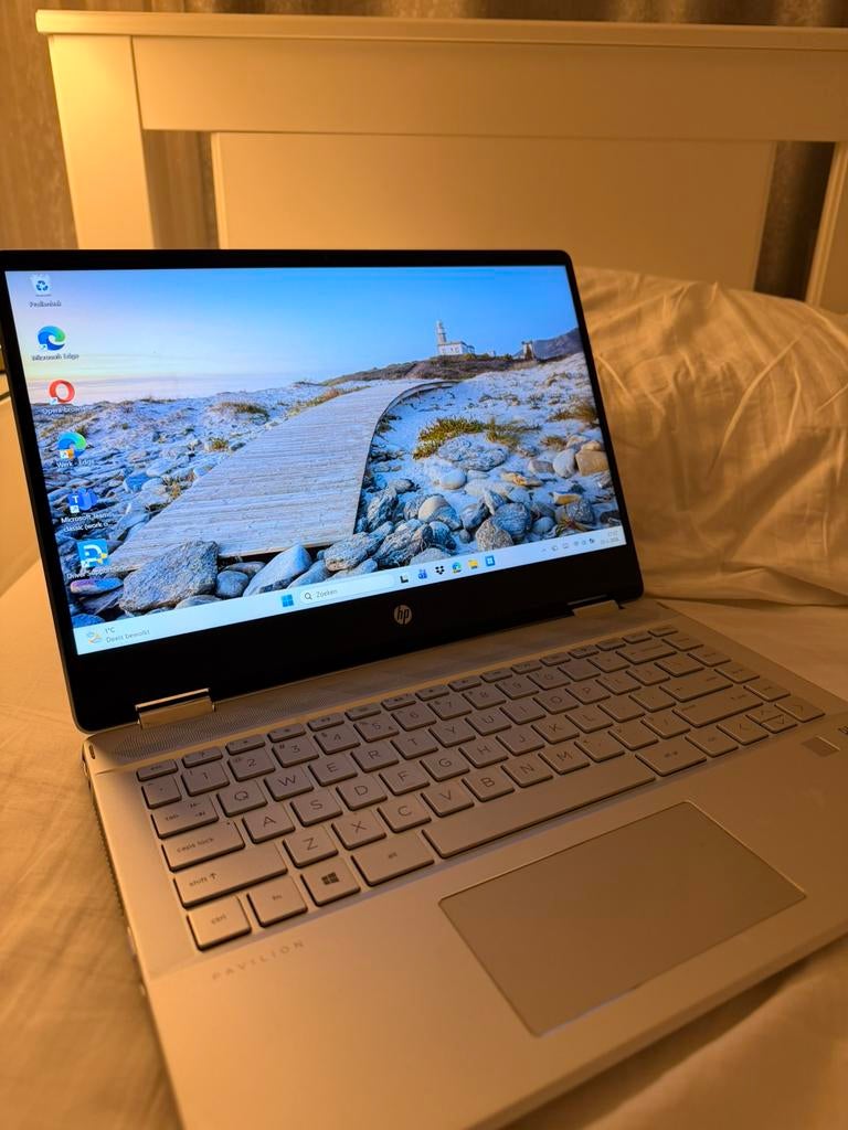 HP Pavilion 2-in-1 laptop Touchscreen Windows 11, Ophalen of Verzenden, Zo goed als nieuw, 15 inch, 2 tot 3 Ghz