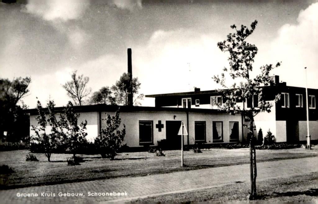 Schoonebeek Groene Kruisgebouw  # 74, Verzamelen, Ophalen of Verzenden, 1960 tot 1980, Ongelopen, Drenthe
