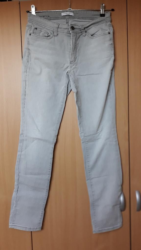 Cambio Parla broek grijs maat 40, Kleding | Dames, Broeken en Pantalons, Maat 38/40 (M), Ophalen of Verzenden, Gedragen, Grijs