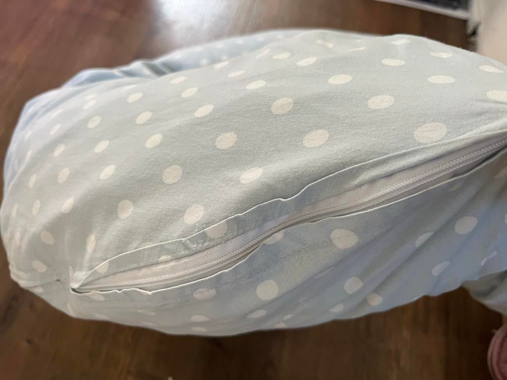 Voedingskussen Action - Lichtblauw met Witte Stippen, Ophalen, Gebruikt