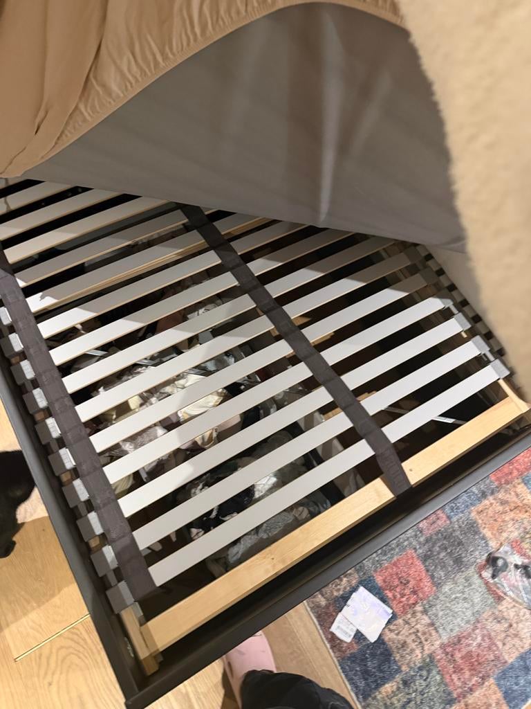 IKEA BRIMNES bed 180x200 cm met lattenbodem, Huis en Inrichting, Slaapkamer | Bedden, Gebruikt, Zwart, Tweepersoons, Ophalen of Verzenden