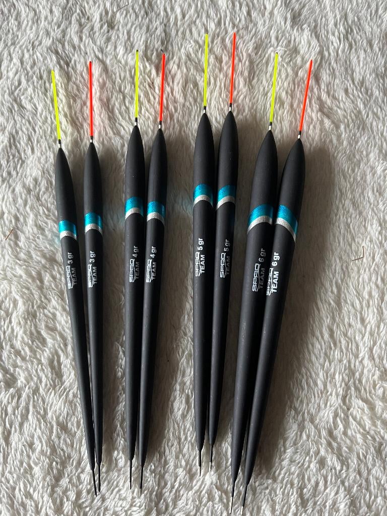 adv 222 / NIEUW serie 8 dobbers SPRO, Ophalen of Verzenden, Nieuw, Dobber of Lood