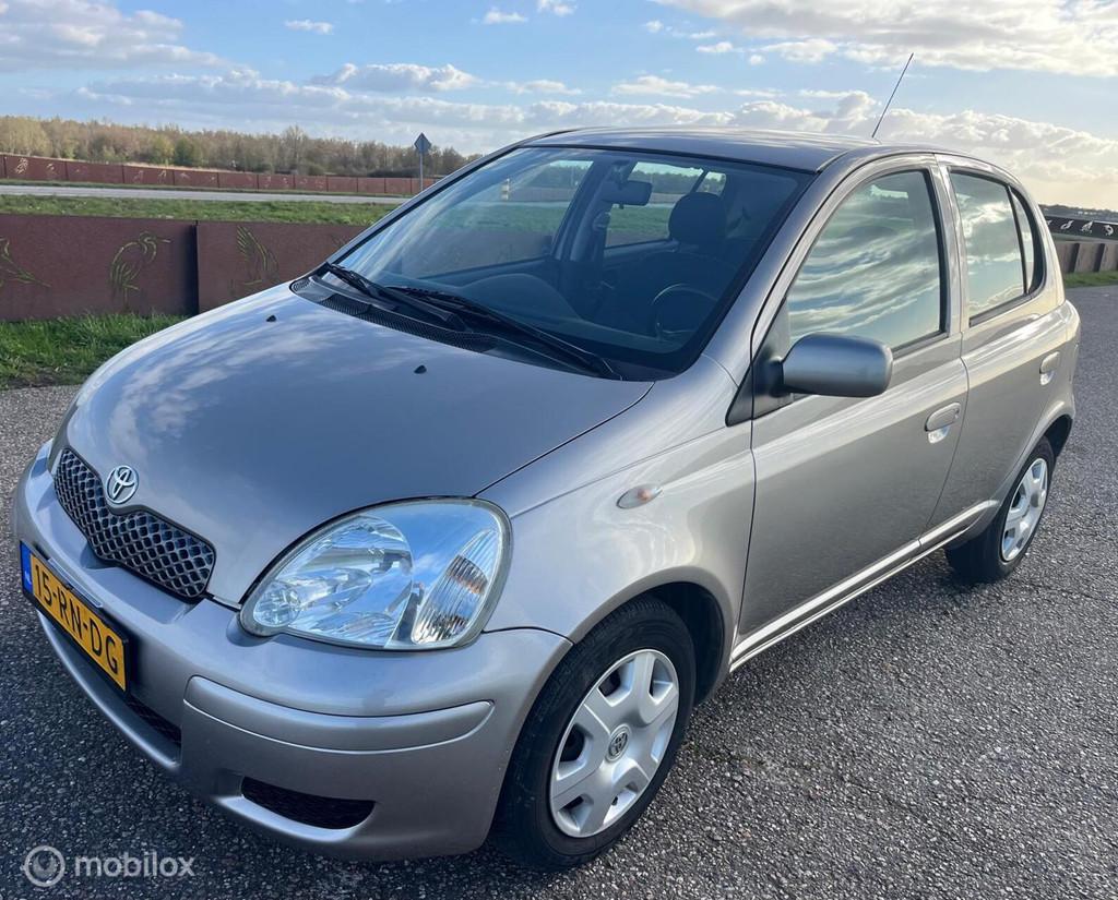 Toyota Yaris 1.3 VVT-i Sol, 1299 cc, 15 km/l, Gebruikt, 31 €/maand