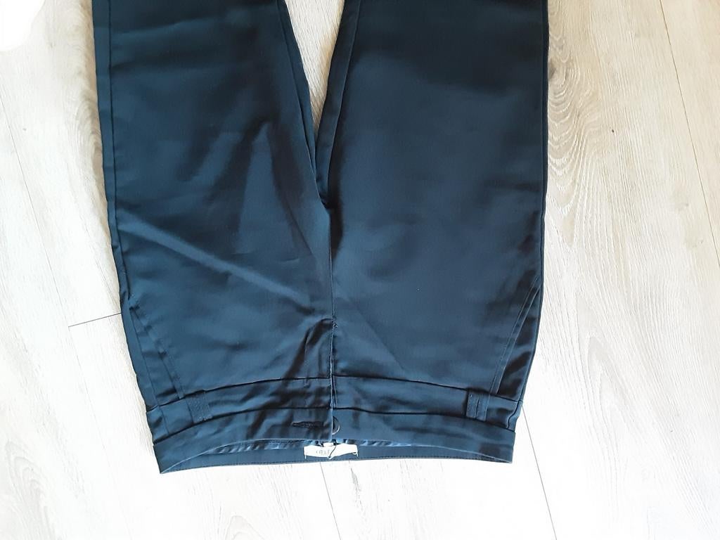 BROEK     CHIC&JEUNE       maat      38., Maat 38/40 (M), Zwart, Ophalen of Verzenden, Zo goed als nieuw