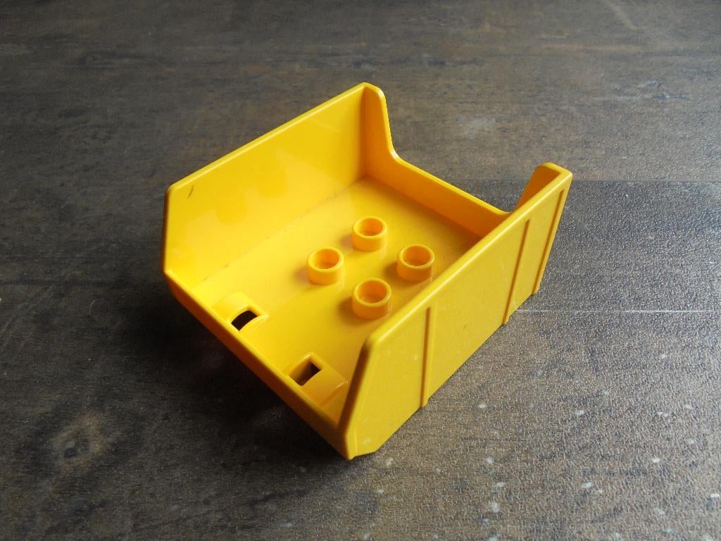Lego Duplo Tipper Bucket Bed with Cutout (zie foto's) 13, Ophalen of Verzenden, Gebruikt, Losse stenen, Duplo